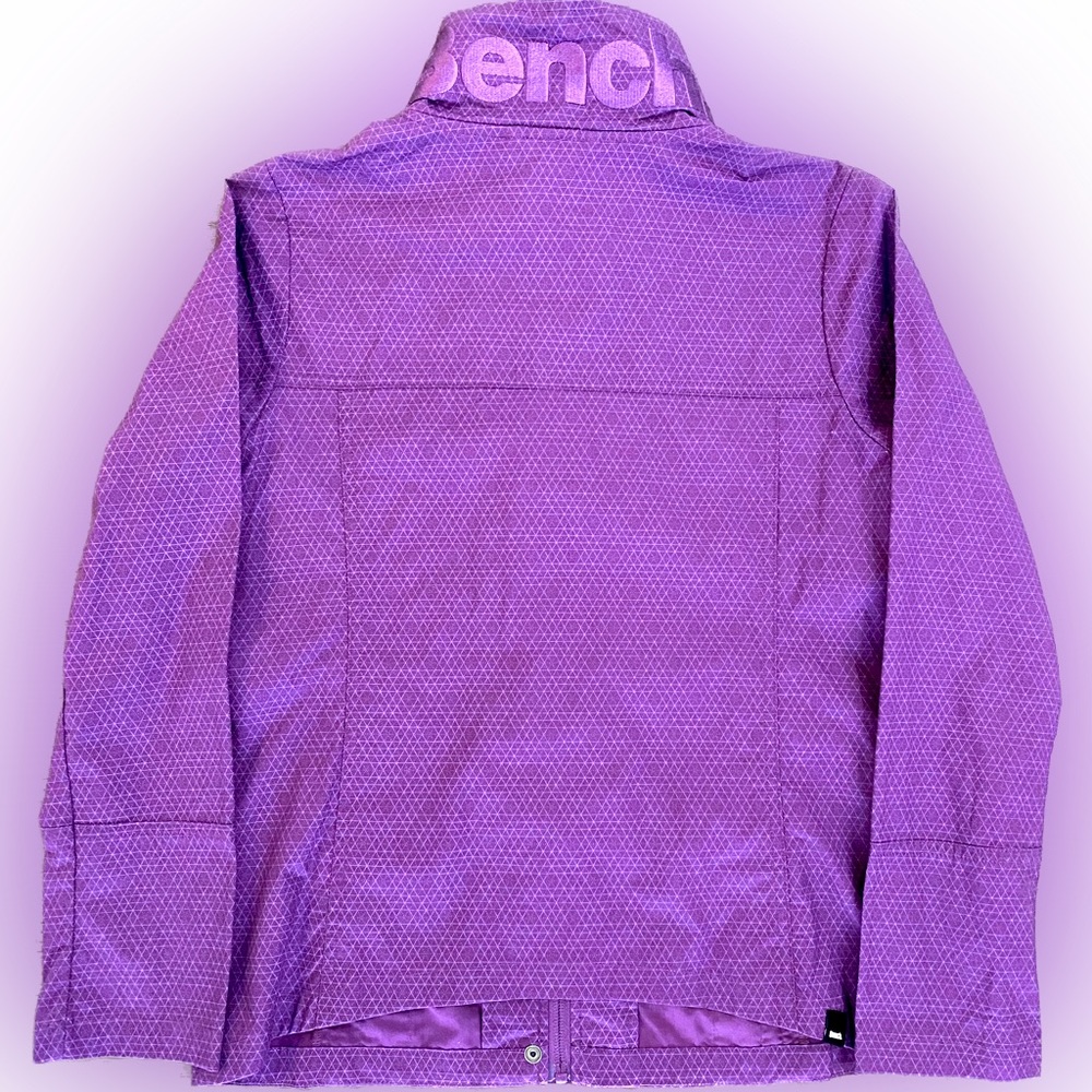 Bench Lightweight Jacket - Picture 2 of 3